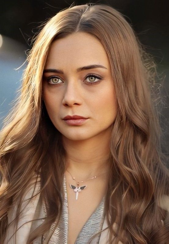 Damla Sönmez