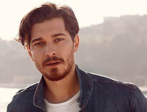 Dizi ve Sinema Oyuncusu Çağatay Ulusoy