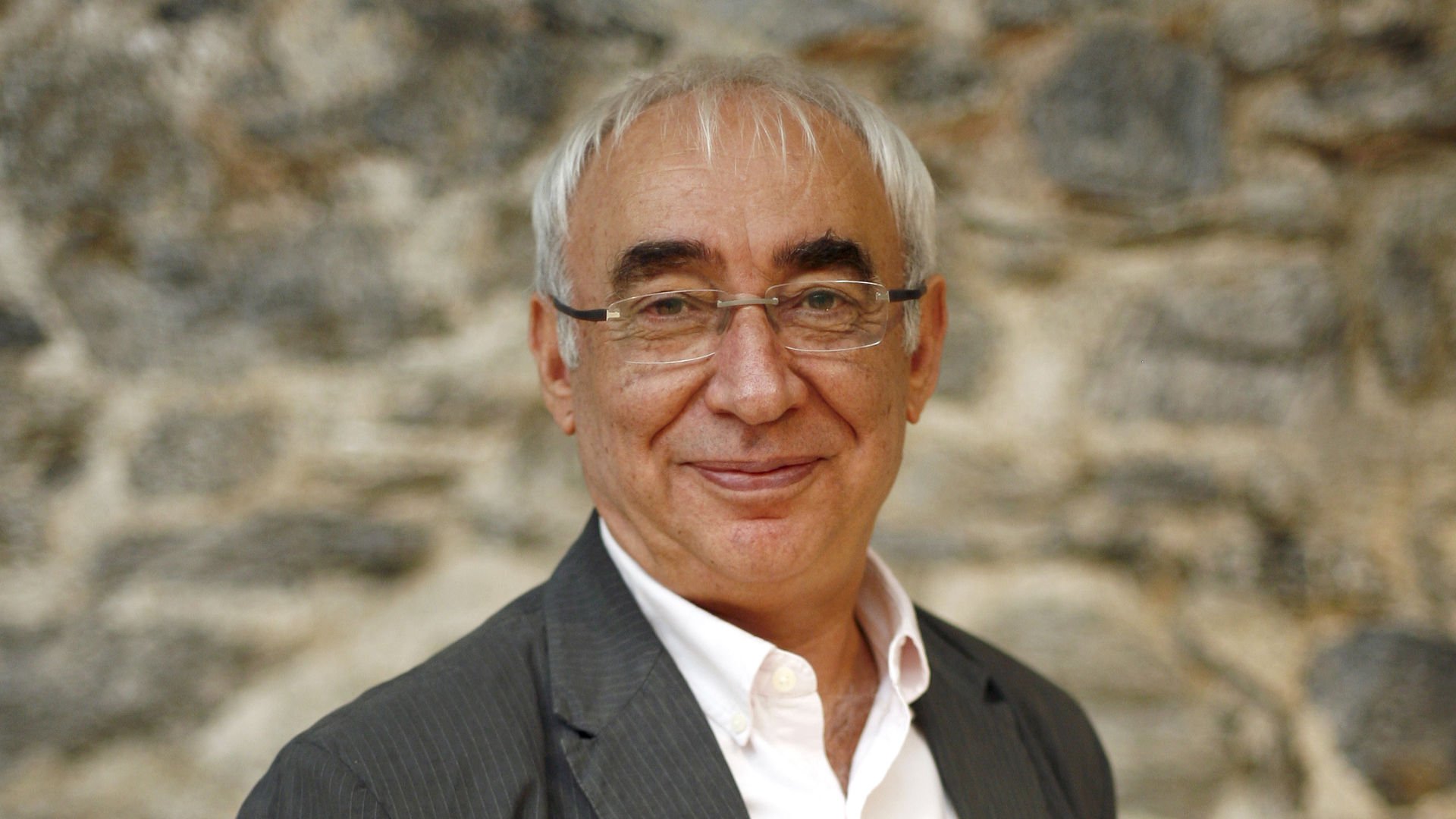 Şener Şen