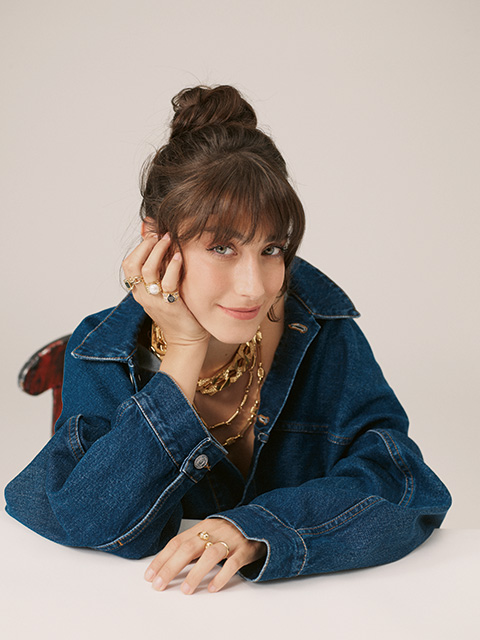 Oyuncu Hazal Kaya