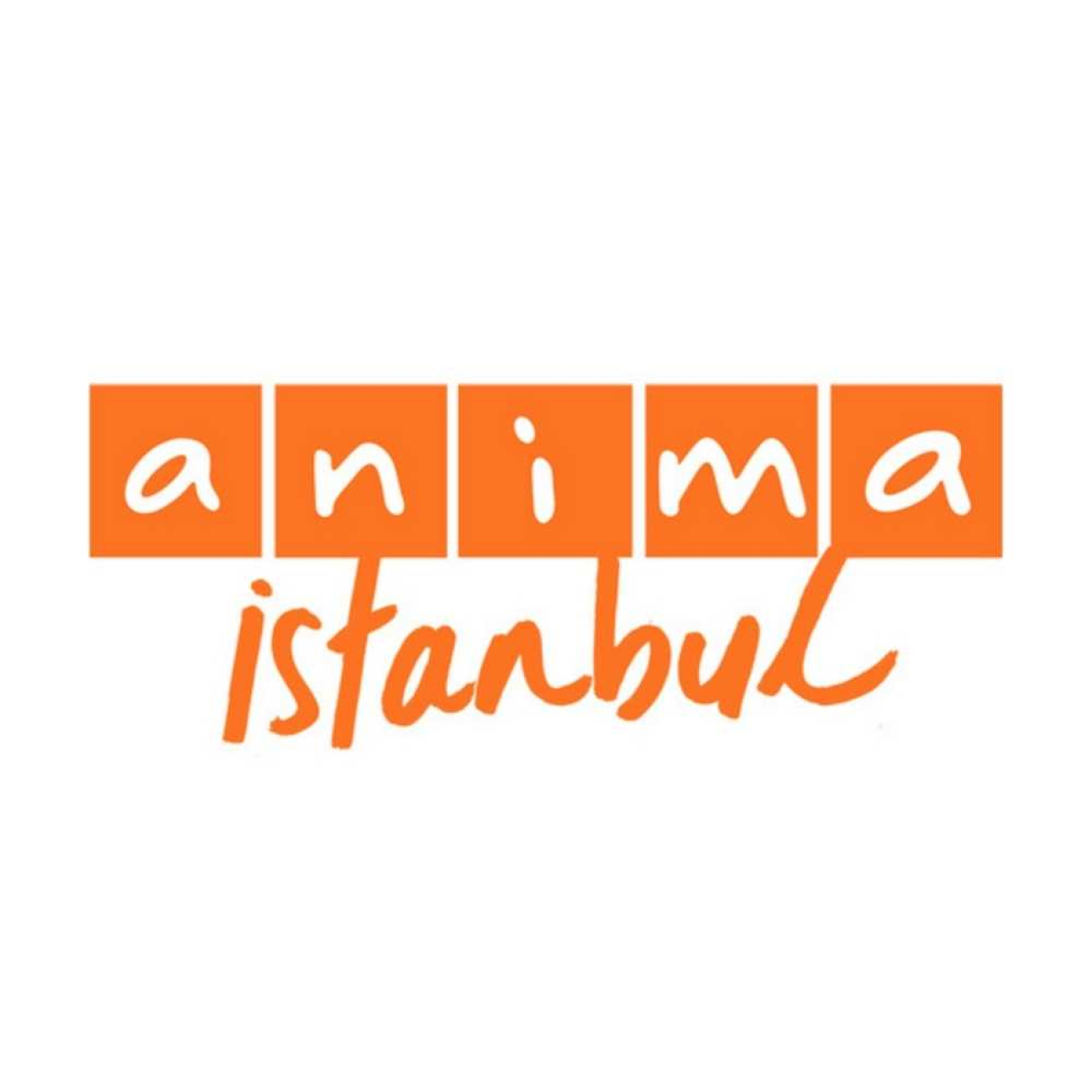 Anima İstanbul logosu. Üstte yan yana dizilmiş beş turuncu karenin içinde beyaz ve el yazısı stilinde anima harfleri, altında ise yine turuncu renkte ve bitişik el yazısıyla İstanbul ifadesi yer alıyor.